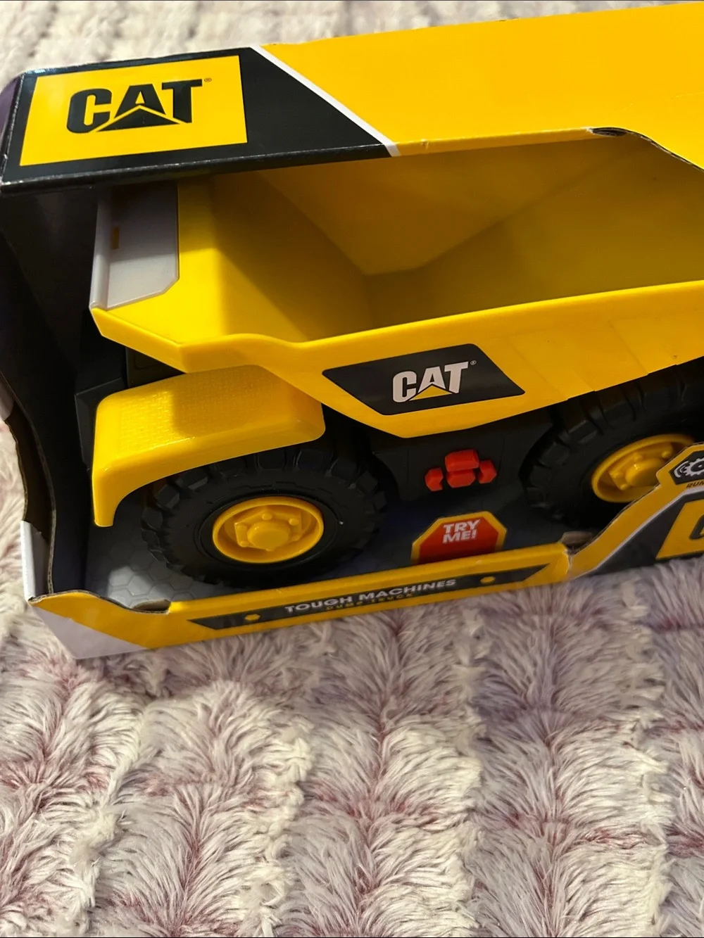 CAT Yellow Tough Machines Dump Truck - Kids Toy